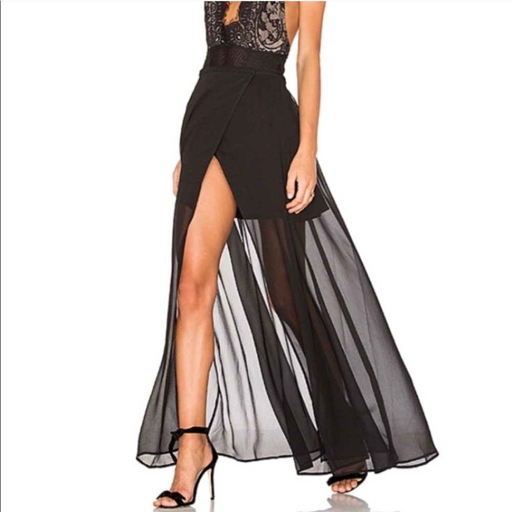 The Jetset Diaries black wrap skirt NWT